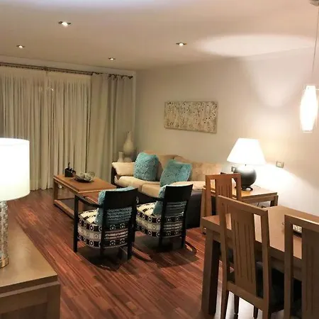 Playa Blanca Sleeps 6 Pool Air Con Wifi 度假居 *
